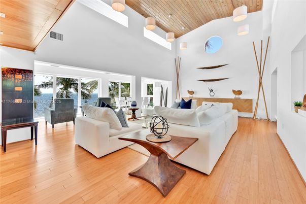 Interior, Living room, Pendant Lights, Wooden Ceilings, Wood Texture Flooring