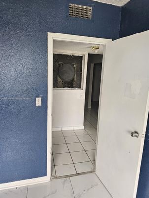 Empty room, Interior, Marble