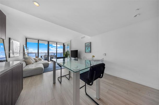Home Office, Interior, Recessed Lighting, Water, Wood Texture Flooring