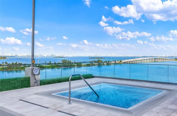 Exterior, Pool, Water
