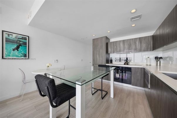 Dining room, Interior, Kitchen, Recessed Lighting, Wood Texture Flooring