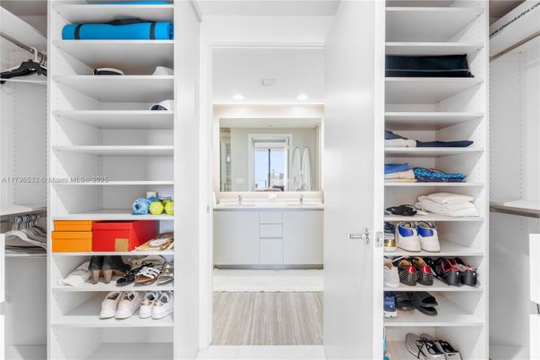 Interior, Recessed Lighting, Walk-in Closets