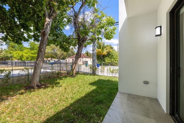 Backyard, Exterior