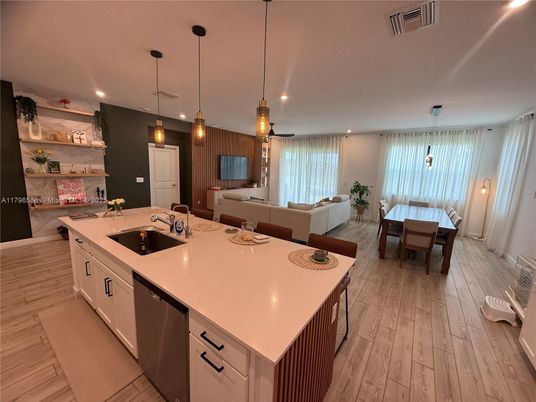 Dining room, Interior, Kitchen, Living room, Pendant Lights, Recessed Lighting, Wood Texture Flooring