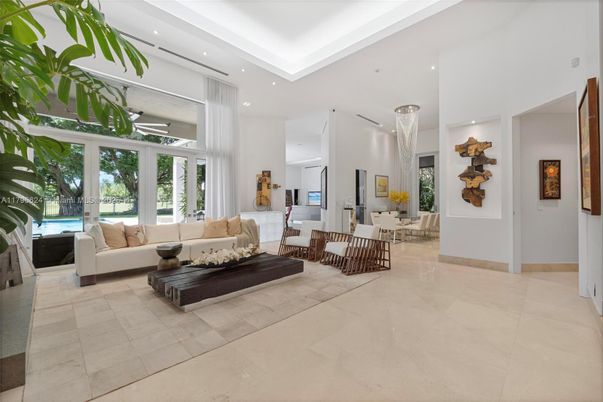 Dining room, Interior, Living room, Recessed Lighting