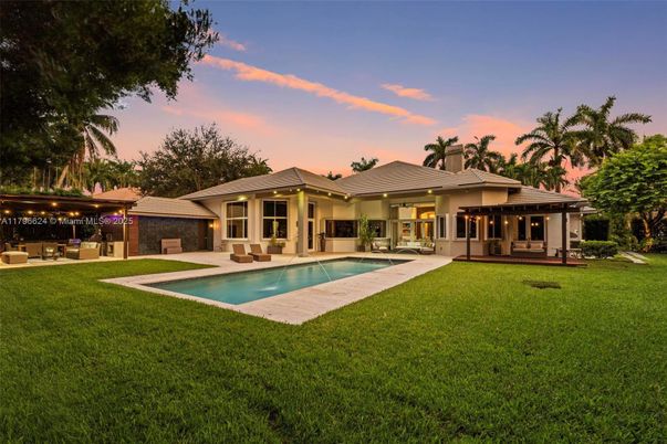 Backyard, Exterior, Pool
