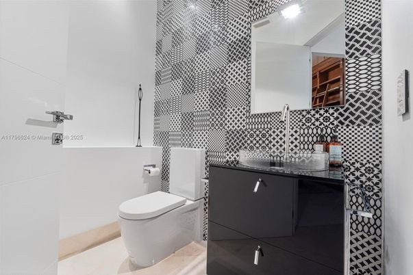 Bathroom, Interior