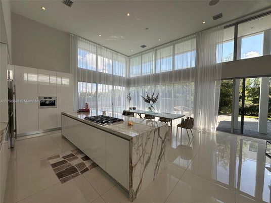 Dining room, Interior, Kitchen, Recessed Lighting