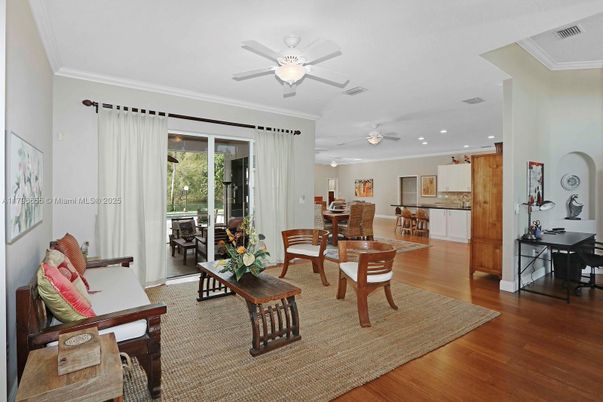Dining room, Interior, Kitchen, Recessed Lighting, Wood Texture Flooring
