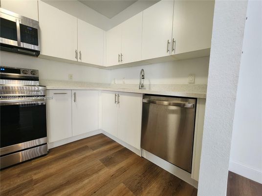 Interior, Kitchen, Stainless Steel Appliances, Wood Texture Flooring