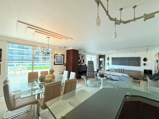 Dining room, Interior, Living room, Pendant Lights, Piano