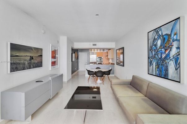Dining room, Interior, Kitchen, Living room, Recessed Lighting