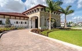 Backyard, Exterior, Facade, Mediterranean