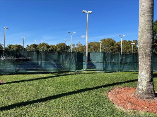 Exterior, Tennis Courts