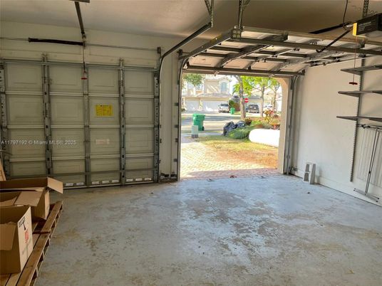 Garage, Interior