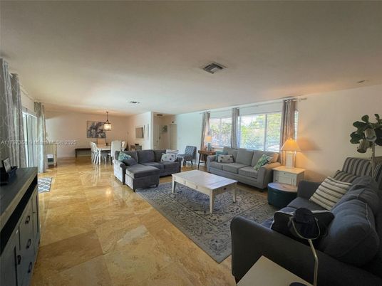 Dining room, Interior, Living room, Pendant Lights