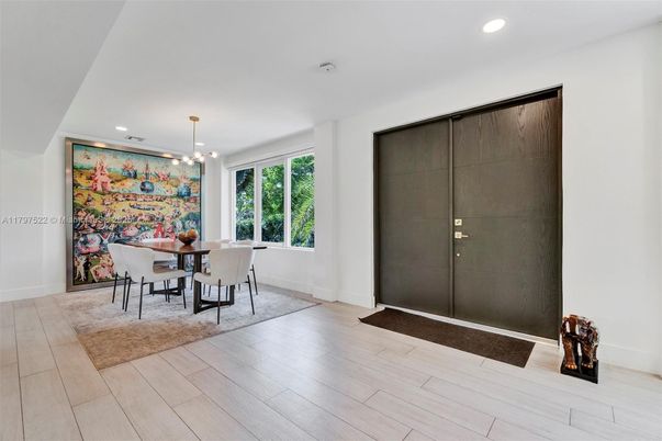 Dining room, Interior, Pendant Lights, Recessed Lighting, Wood Texture Flooring
