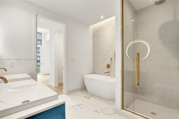 Bathroom, Free Standing Baths, Glass Shower, Interior, Marble, Recessed Lighting