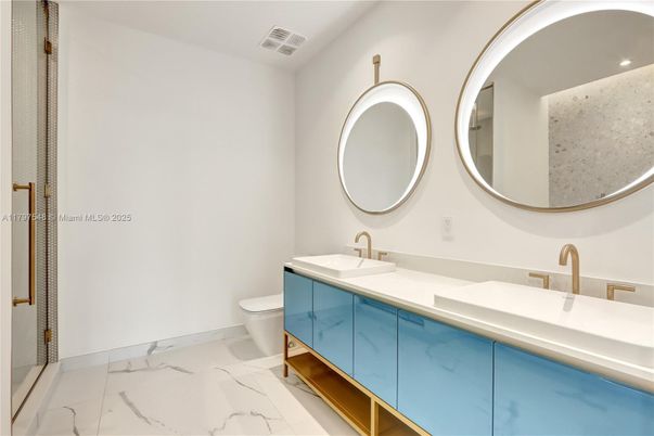 Bathroom, Dual Sink Vanities, Interior, Marble