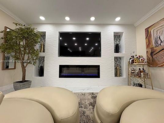 Fireplace, Interior, Recessed Lighting