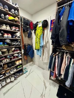 Interior, Marble, Walk-in Closets