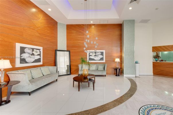 Interior, Living room, Pendant Lights, Recessed Lighting, Wooden Walls