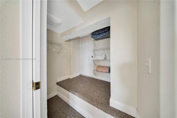 Interior, Walk-in Closets