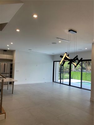 Empty room, Interior, Pendant Lights, Recessed Lighting