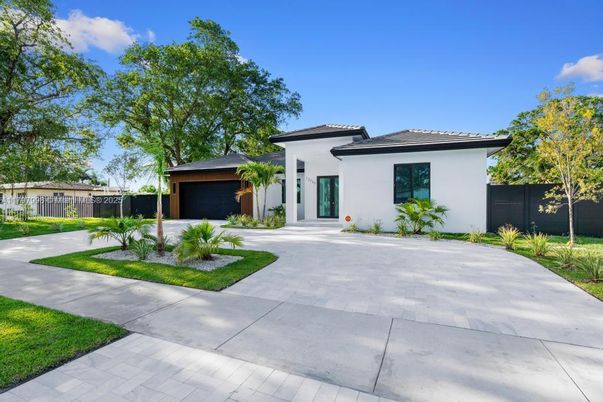 Attached, Backyard, Exterior, Facade, Mediterranean