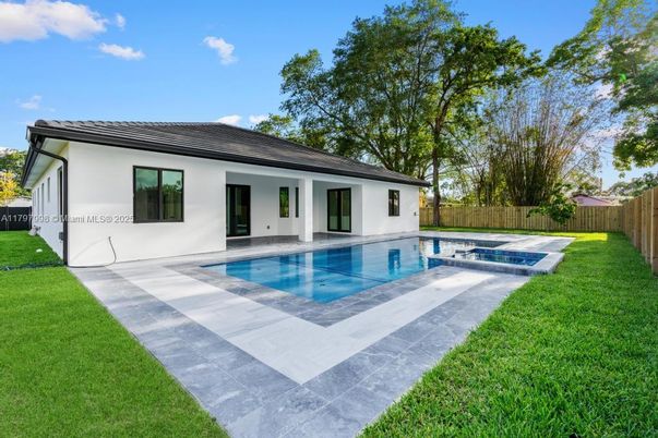 Backyard, Exterior, Pool