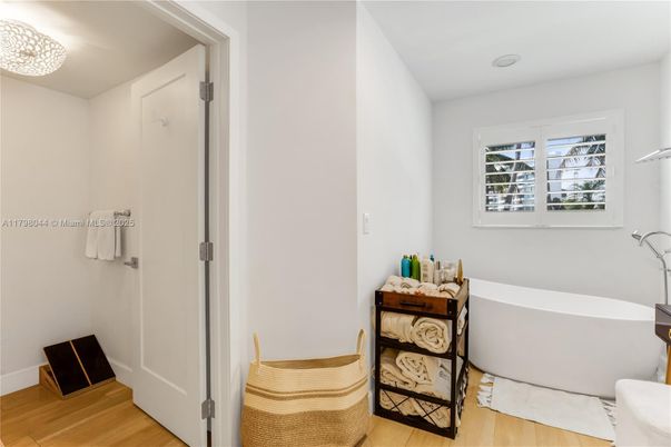 Bathroom, Free Standing Baths, Interior, Wood Texture Flooring