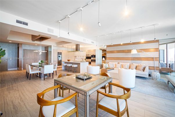Dining room, Interior, Kitchen, Living room, Pendant Lights, Recessed Lighting, Stainless Steel Appliances, Wood Texture Flooring
