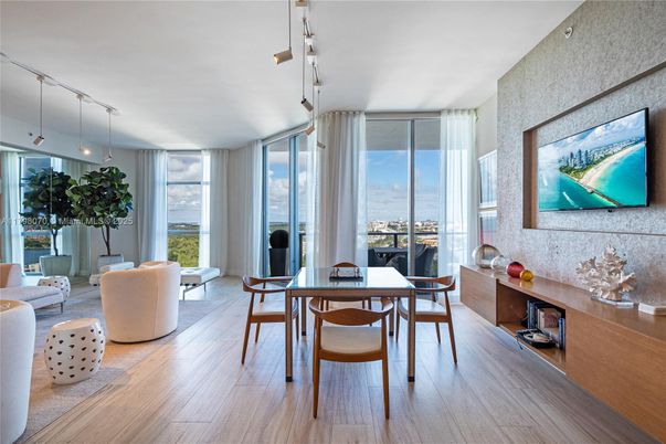 Dining room, Interior, Living room, Pendant Lights, Water, Wood Texture Flooring