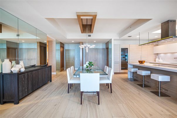 Chandelier, Dining room, Interior, Pendant Lights, Recessed Lighting, Wood Texture Flooring