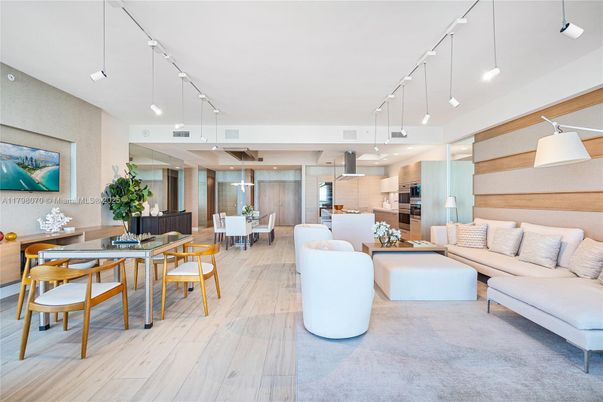 Dining room, Interior, Kitchen, Living room, Pendant Lights, Recessed Lighting, Stainless Steel Appliances, Wood Texture Flooring