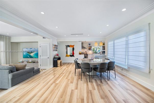 Dining room, Interior, Kitchen, Pendant Lights, Recessed Lighting, Stainless Steel Appliances, Wood Texture Flooring