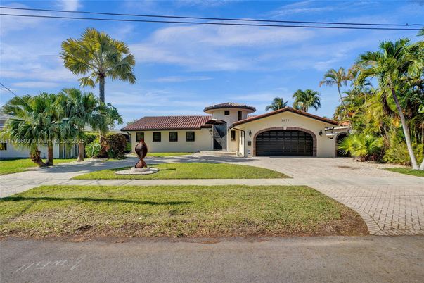 Attached, Backyard, Exterior, Facade, Spanish Mediterranean