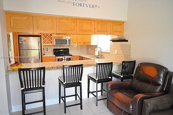 Interior, Kitchen, Stainless Steel Appliances