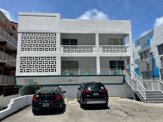 Exterior, Facade, Condo Building