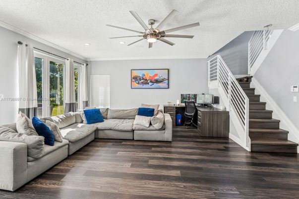 Interior, Living room, Recessed Lighting, Wood Texture Flooring