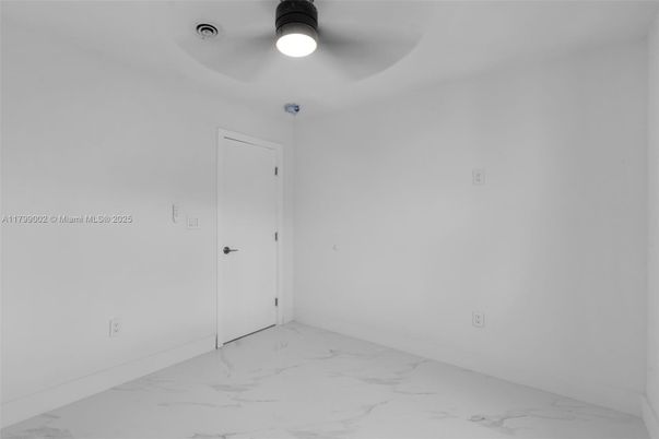 Empty room, Interior, Marble
