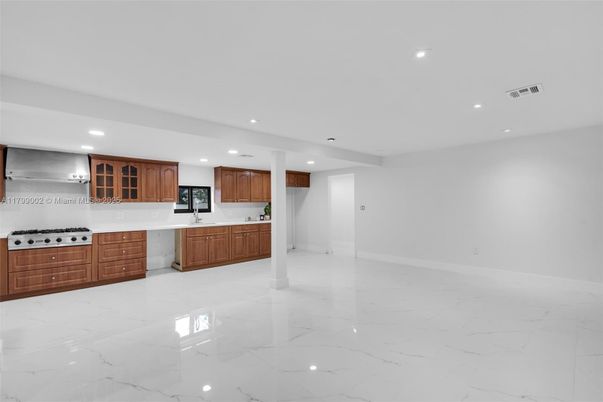 Interior, Kitchen, Marble, Recessed Lighting, Stainless Steel Appliances