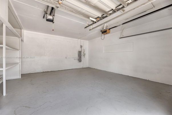 Garage, Interior