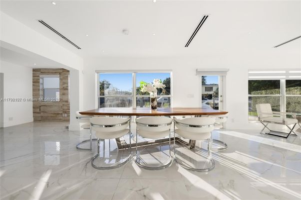 Dining room, Interior, Marble, Recessed Lighting