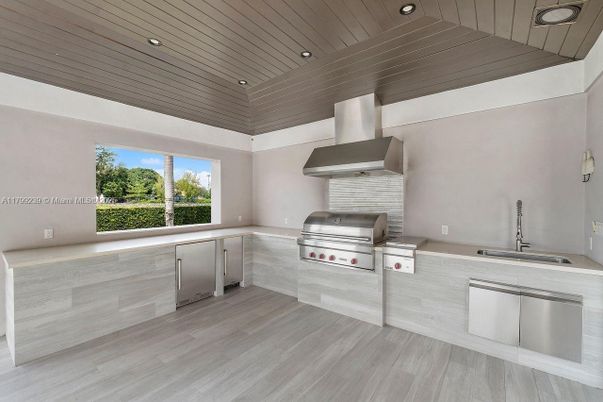 Interior, Kitchen, Recessed Lighting, Stainless Steel Appliances, Wooden Ceilings, Wood Texture Flooring