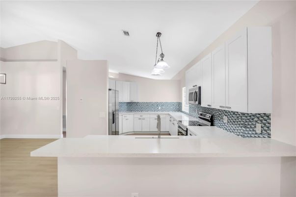 Interior, Kitchen, Pendant Lights, Stainless Steel Appliances
