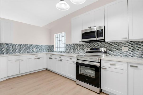 Interior, Kitchen, Stainless Steel Appliances, Wood Texture Flooring
