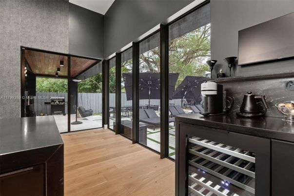 Interior, Sun Room, Wood Texture Flooring
