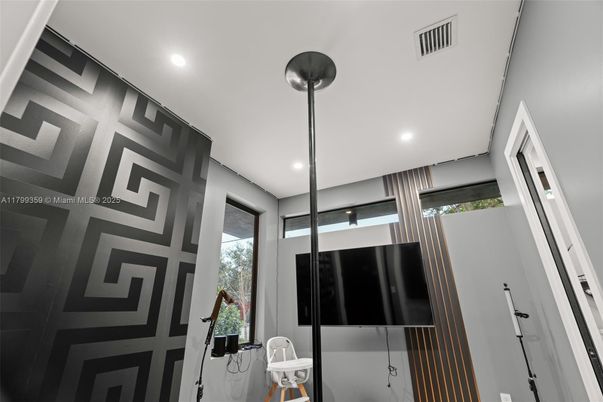 Interior, Recessed Lighting