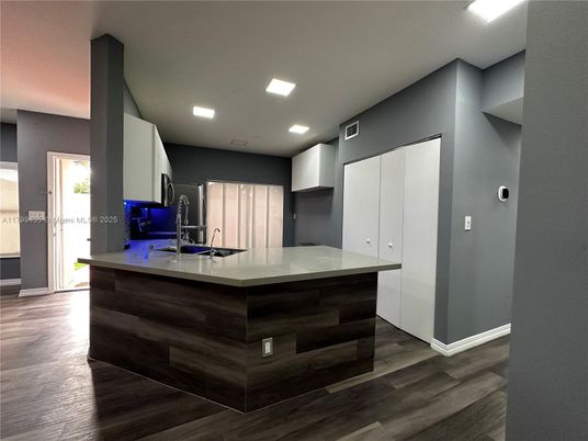 Interior, Kitchen, Recessed Lighting, Wood Texture Flooring